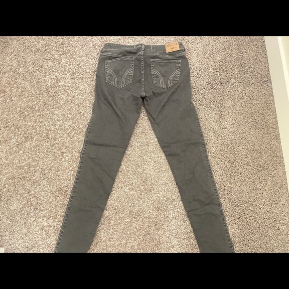 Hollister janes - Picture 4 of 5